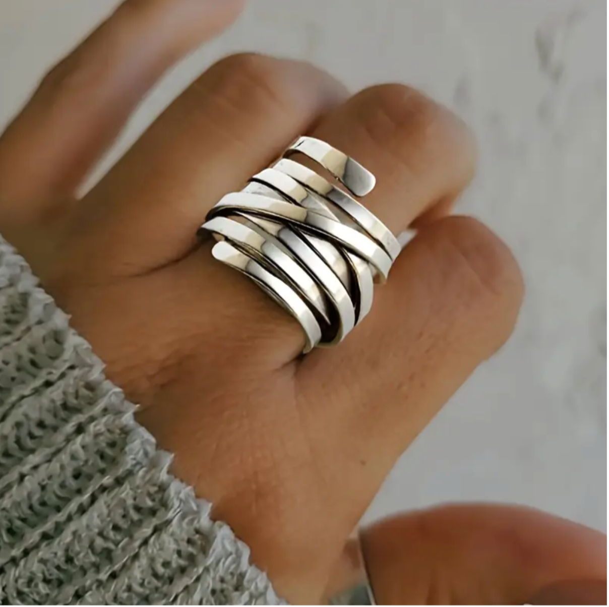 Emma & Rose™ | Vintage Thick Layer Silver Ring